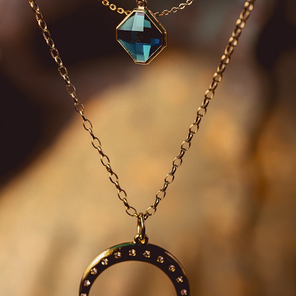 Gold Chain Necklace - Image 1