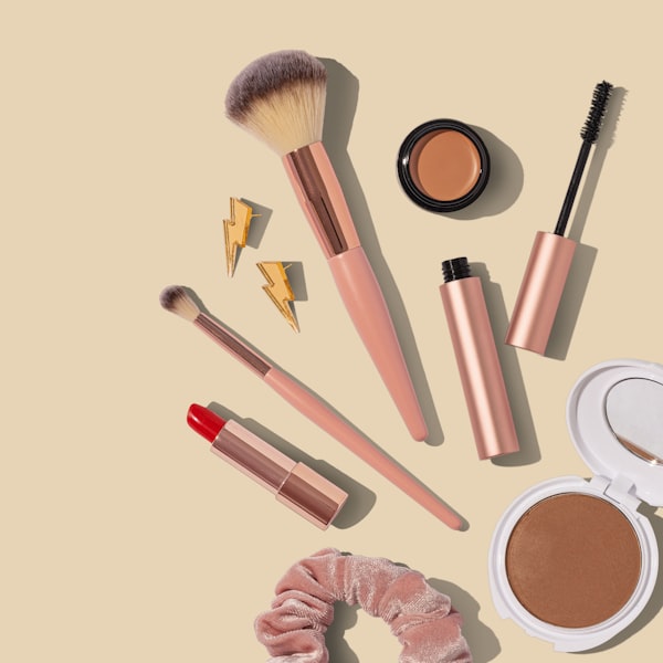 Rose Gold Makeup Brush Set - Image 1